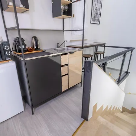 Apartment Pantheon Charming By Varental